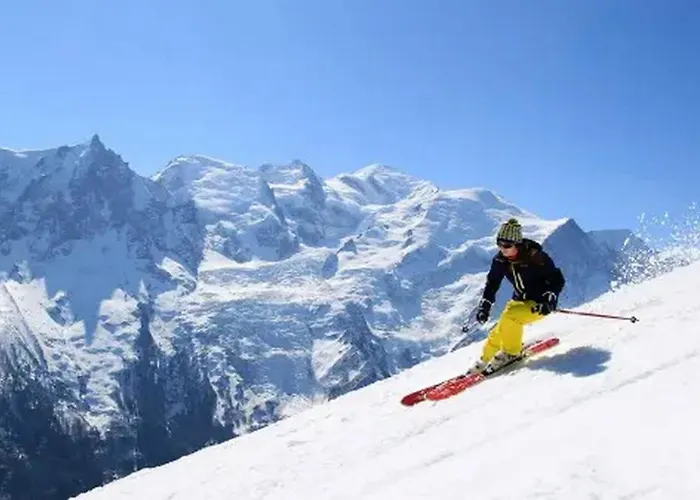Apartment Le Pied Du Brevent - Walk To Ski Lift, Chamonix Getaway
